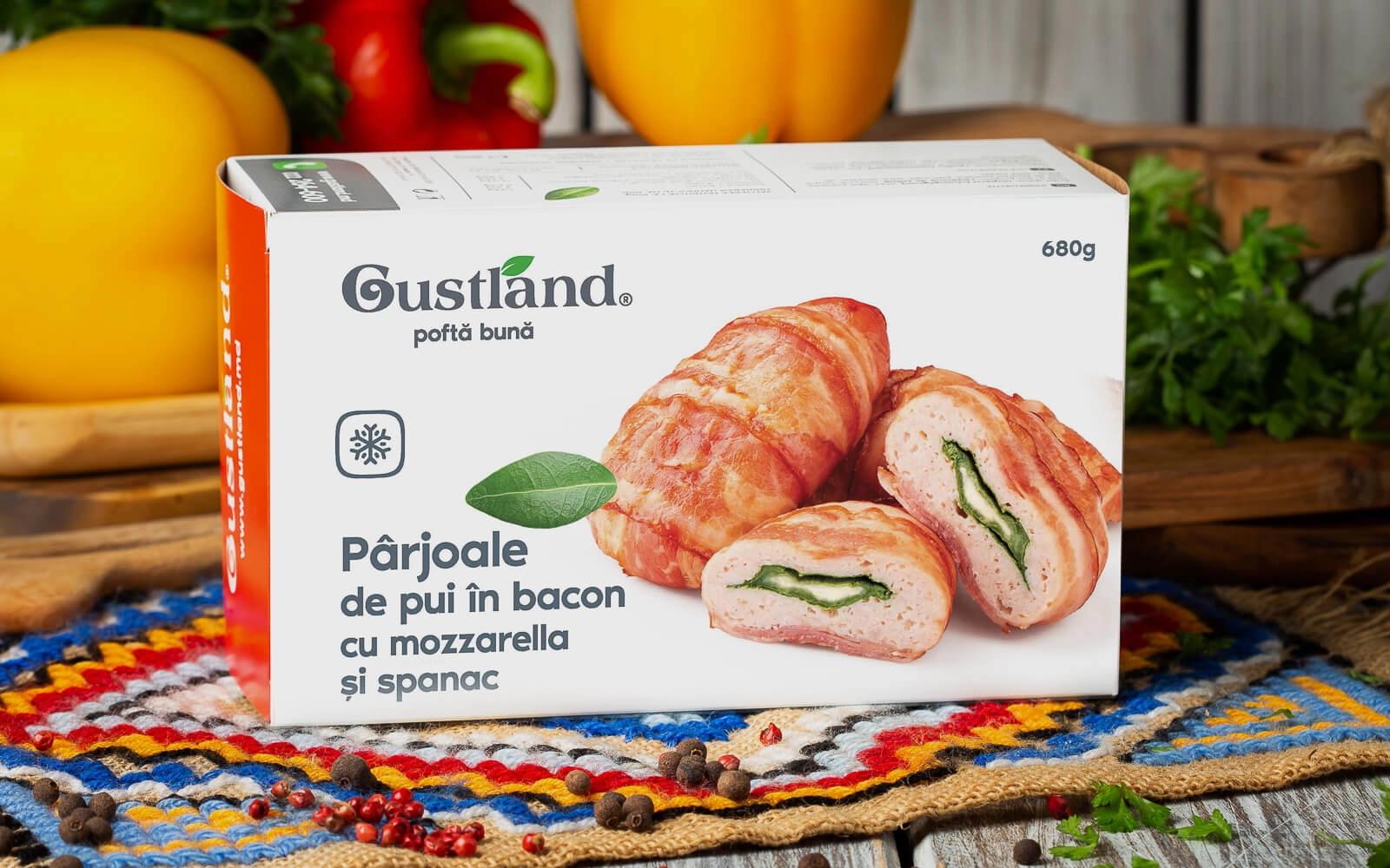 Pârjoale de pui în bacon cu mozzarella și spanac - Produs congelat